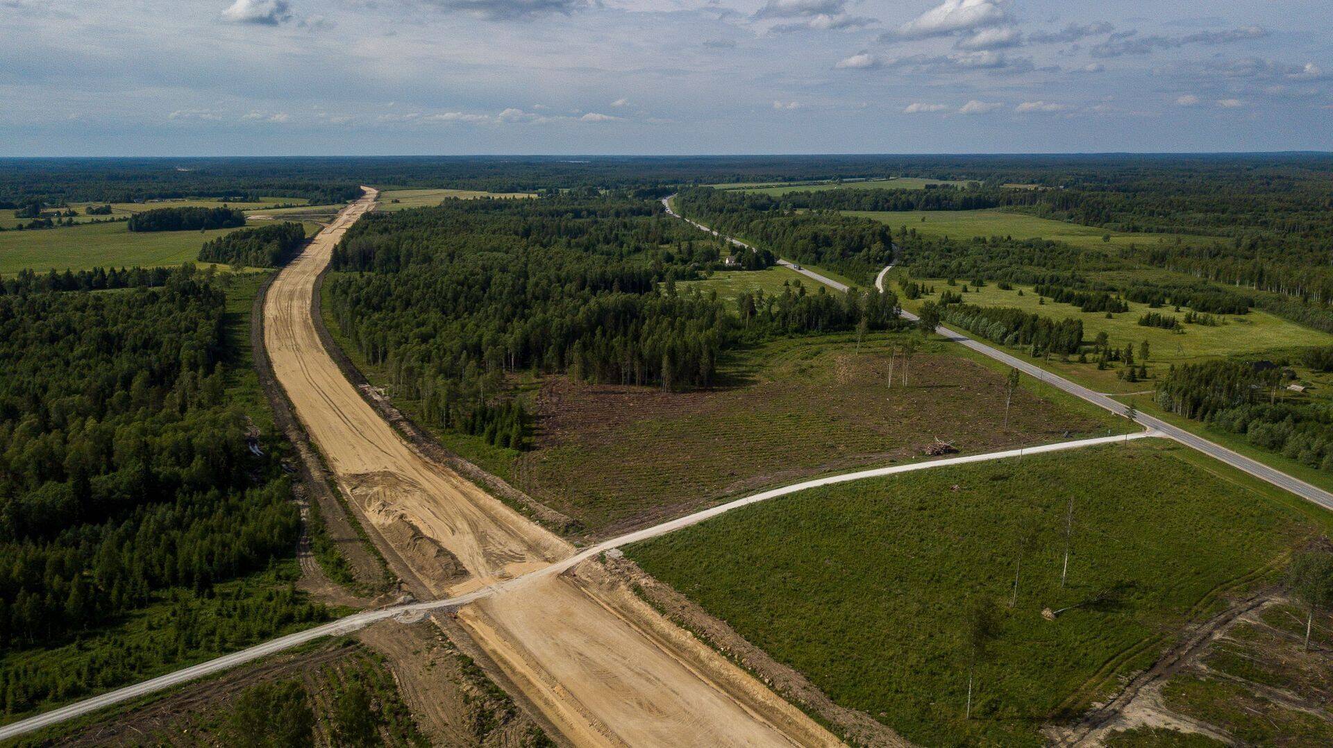 Tallinna-Tartu maantee Kose-Mäo vahelise neljarealise maanteelõigu ehitustööd.