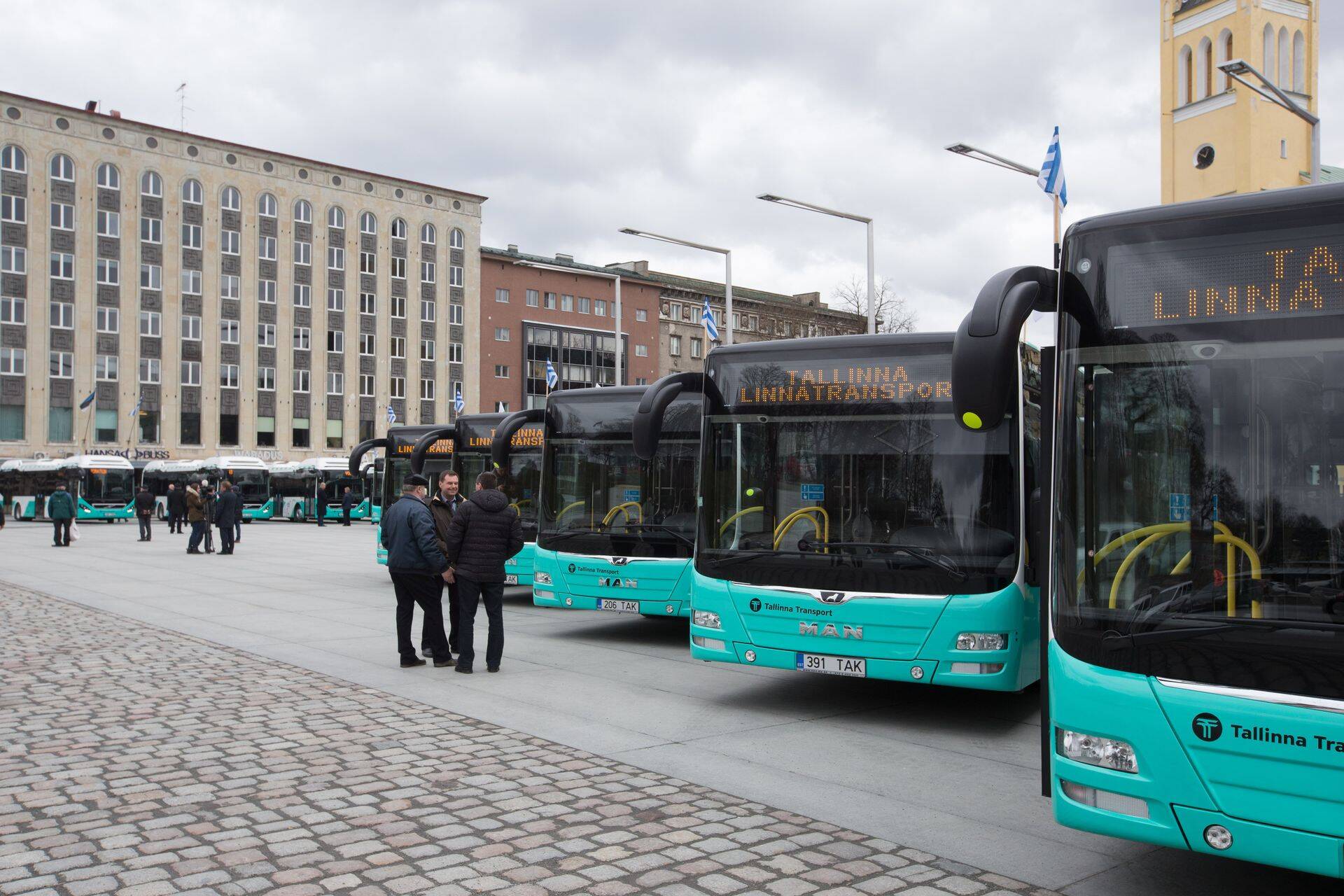 Tallinn vahetab uue hankega välja pea iga teise oma praeguse bussi.