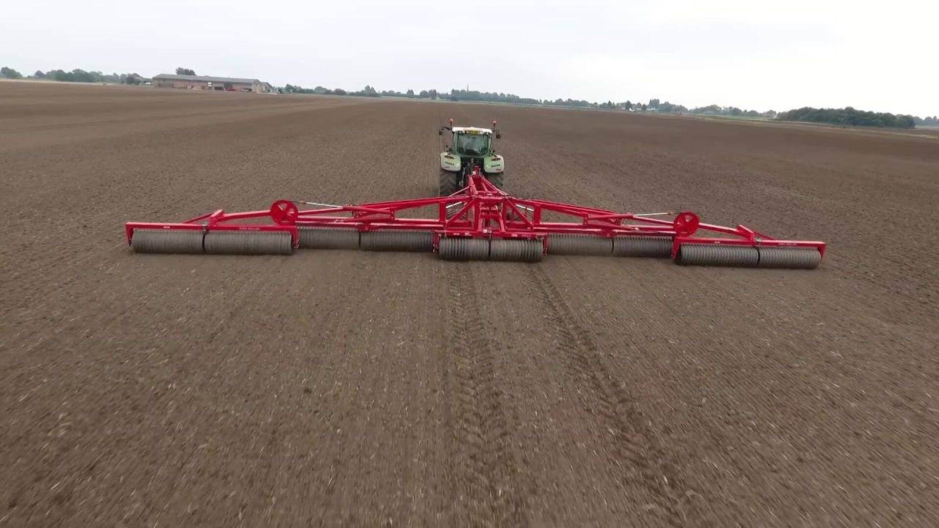 He-Va põllurull – multifunktsionaalne tööriist professionaalidele