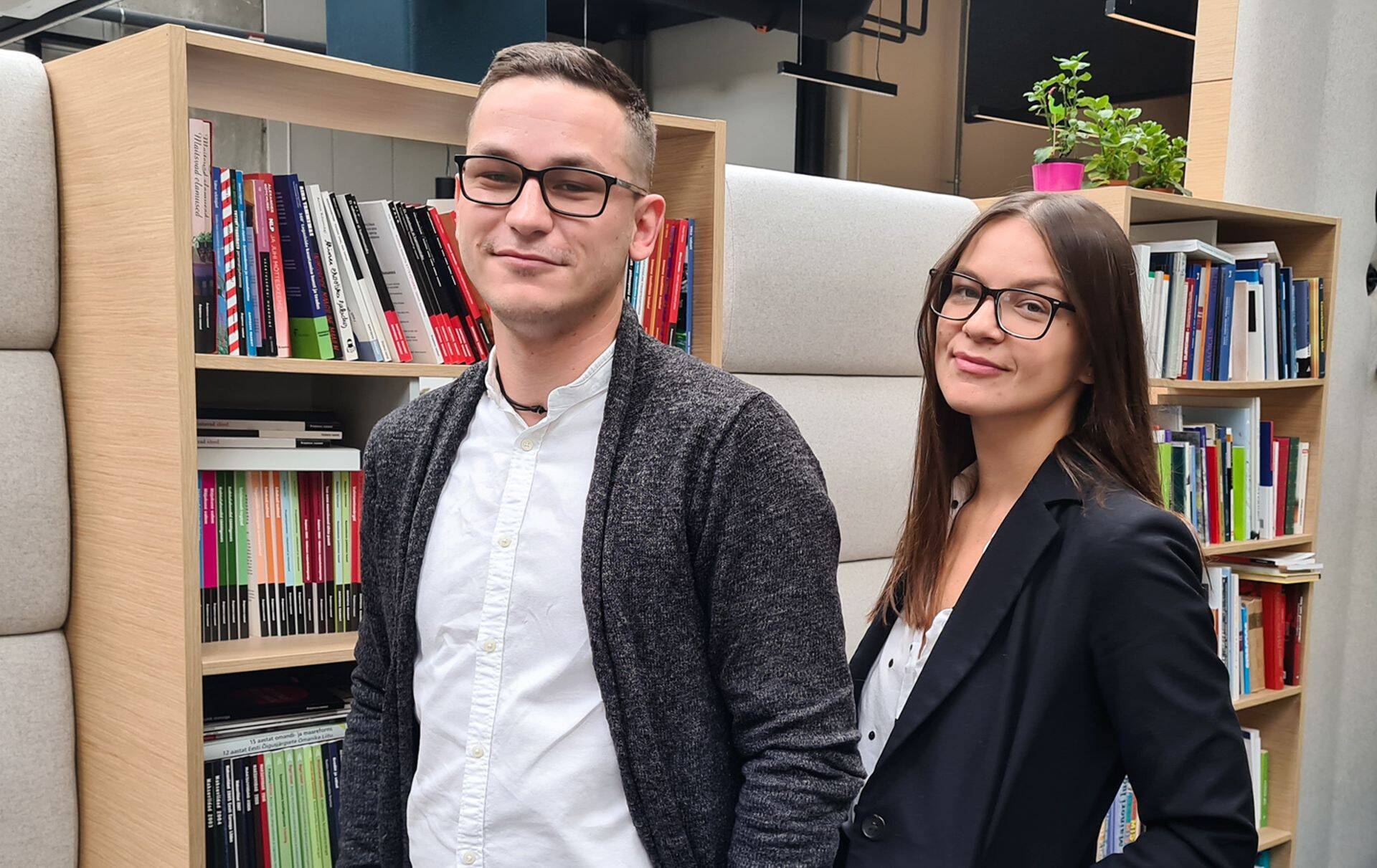 Reklaamiagentuuri La Ecwador loovjuht Taavi Lehari ja stuudiotiimi juht Elisa Aavik.