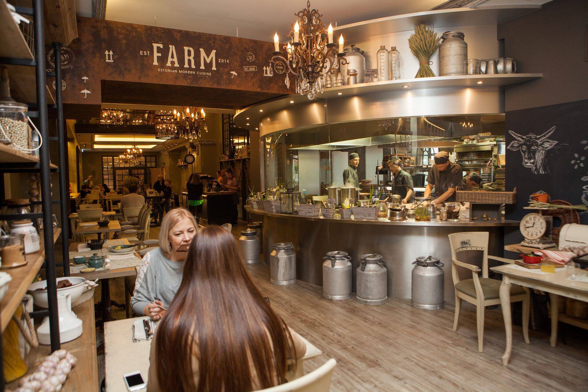 Ресторан в хуторском стиле Farm и удивил, и приятно поразил