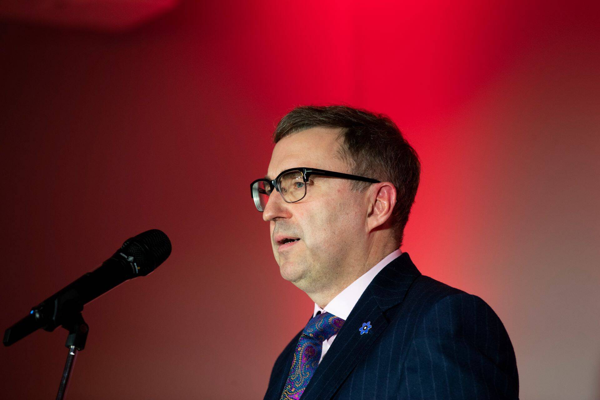 Ettevõtlus- ja infotehnoloogiaminister Andres Suti sõnul on oluline tagada kolmandatest riikidest pärit investeeringute usaldusväärsus.