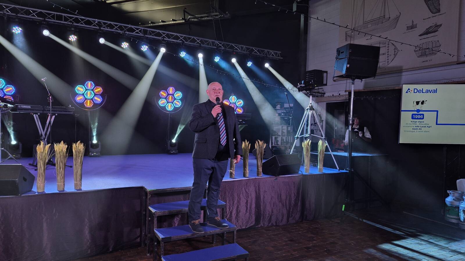 DeLavali juhatuse liige Reimo Viisma juubelipeol, mis toimus 29. aprillil Tartus Lodjakojas.