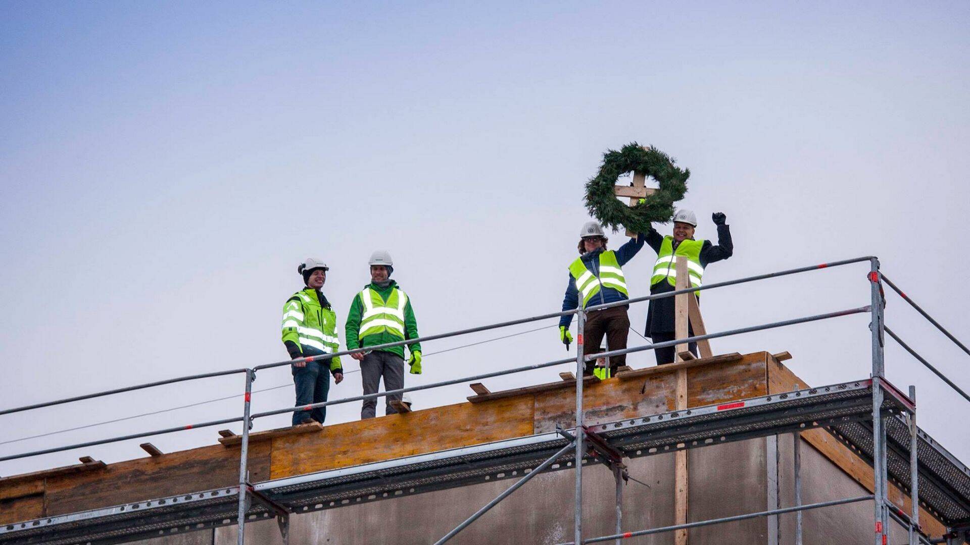 Uue kortermaja ehitus Haaberstis aadressil Lahepea 7, kus hoone saavutas 2016 lõpus maksimumkõrguse.
