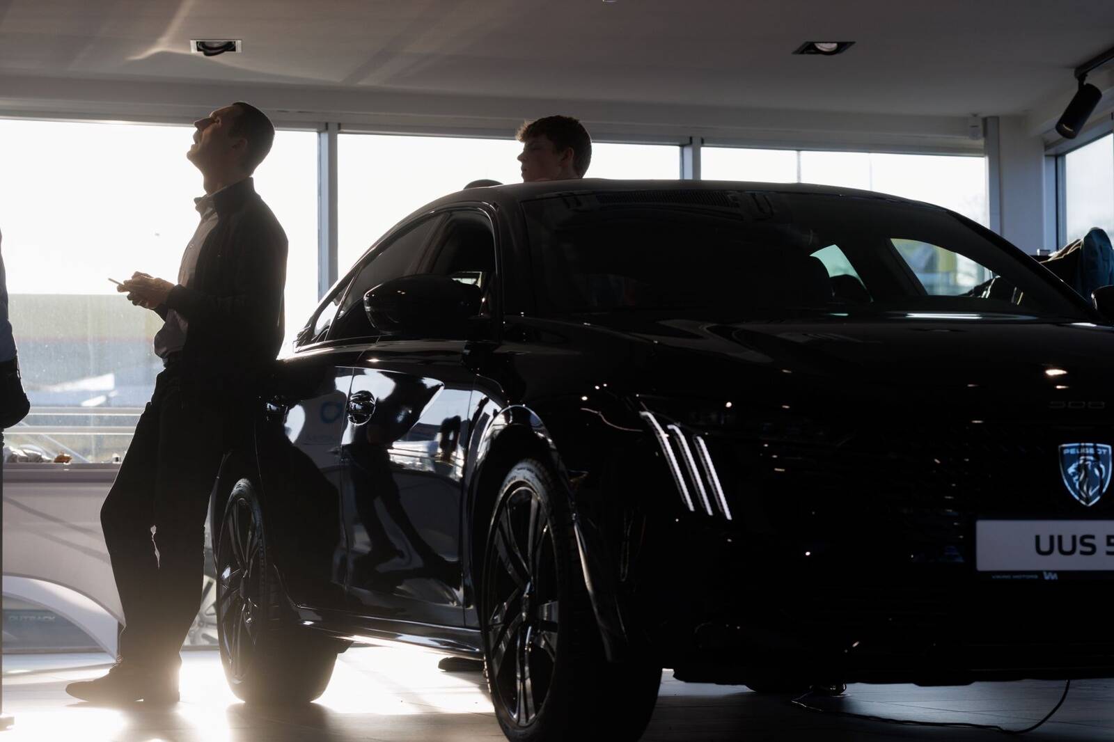 Kiratsev automüük on sundinud sektori firmajuhte koondama.