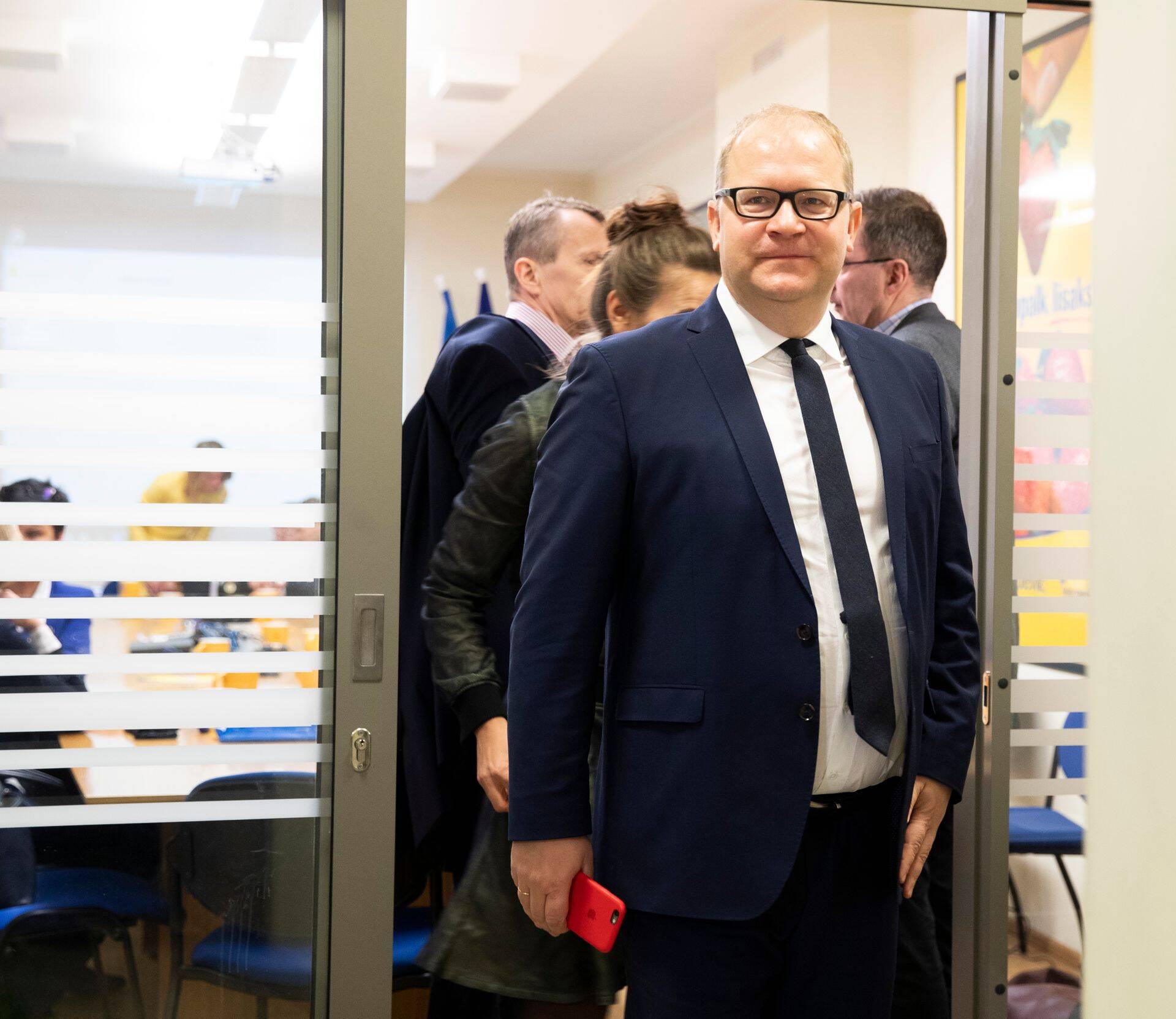 Reformierakonna liige Urmas Paeti sõnul on senine kontaktide puudumine Venemaa ja Eesti tipp-poliitikute vahel halb.