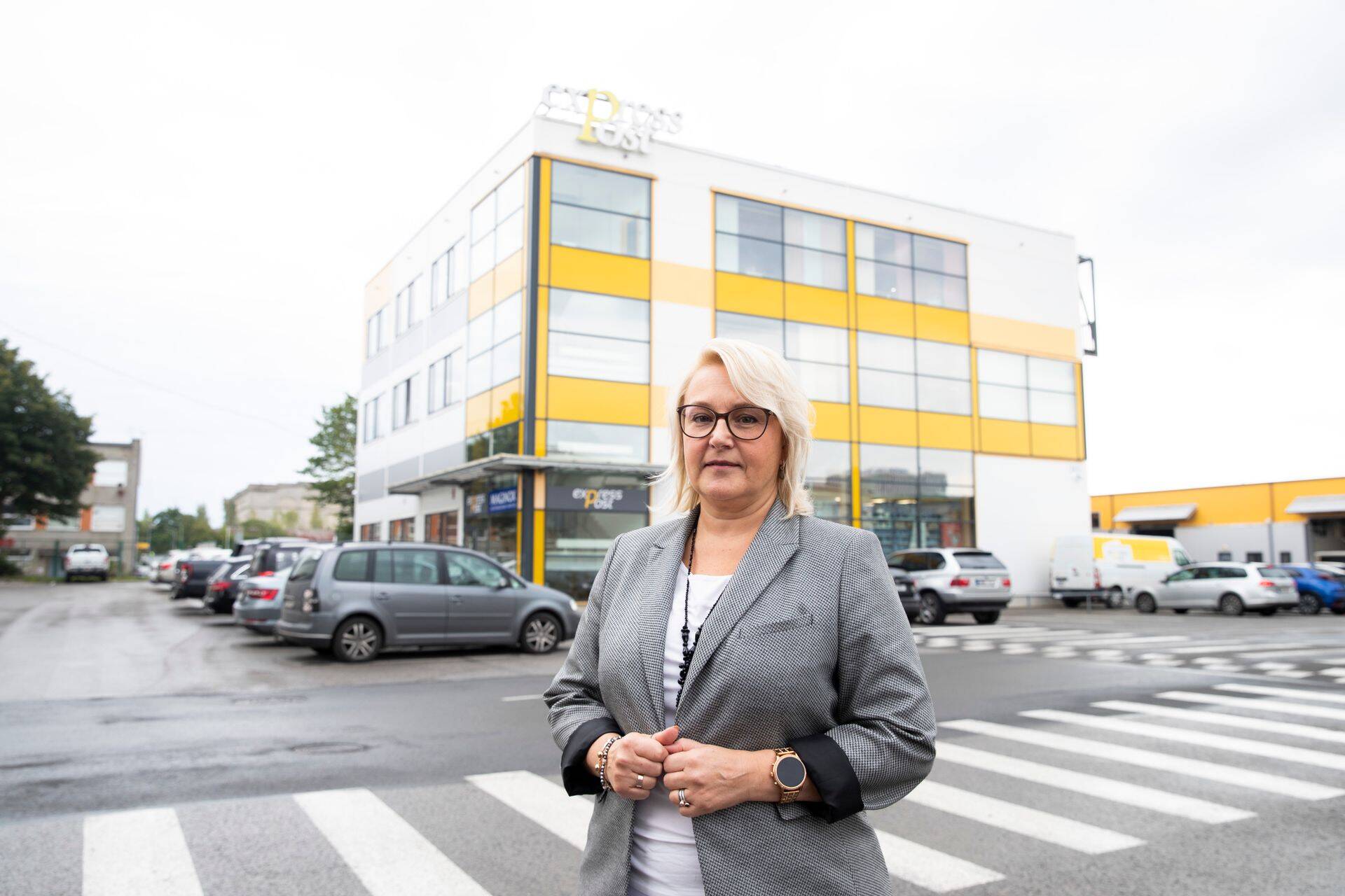 Глава Express Post Катри Лаанела пояснила, что основной причиной закрытия службы доставки стал ежегодно увеличившийся убыток.