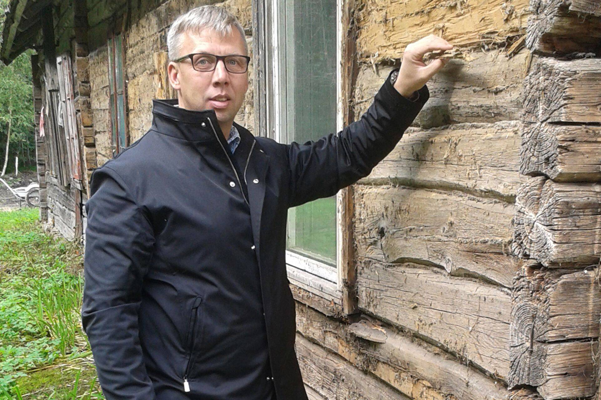 Kui aeg ja puukoid on teinud oma töö, tuleb pehmed palgid kas proteesida või täielikult välja vahetada.Andres Jõgi, Visionplus Eesti OÜ