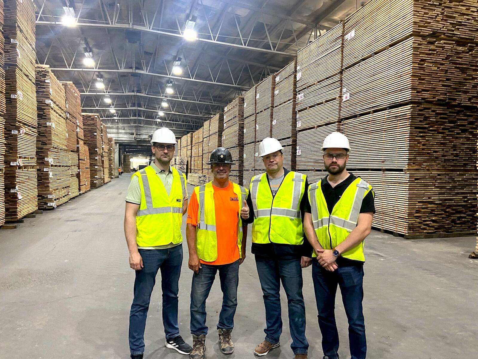 Partnerite külastamine annab kindla tunde nende jätkusuutlike tegevuste suhtes ning kinnitust, et iga tarneahela osa mängib rolli kestlikuma tuleviku loomisel. Thermory külastas Ameerikas tegutsevat Baillie Lumberit, kes on üks 38-st ESG radari küsitluses osalenud rahvusvahelisest tarnijast.