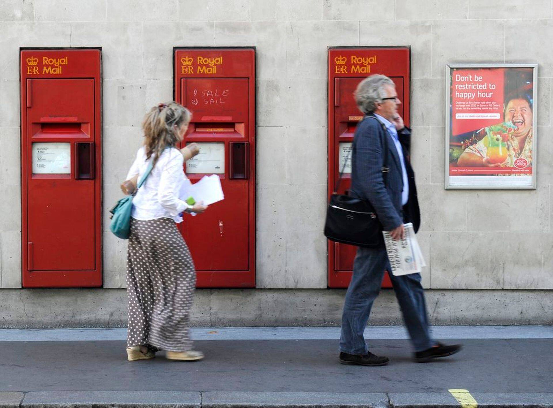 Royal Maili postkastid Londoni kesklinnas