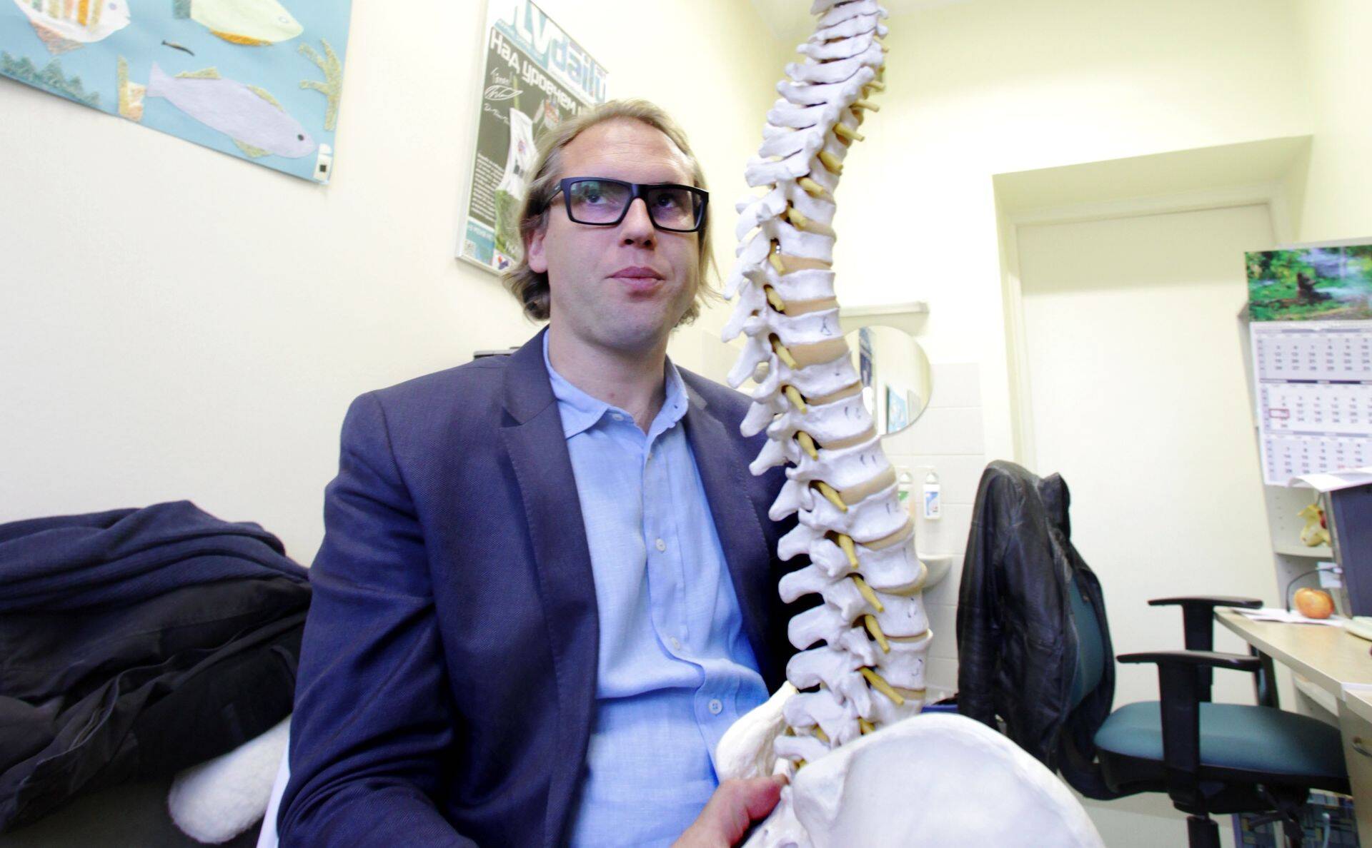 Lülisambakeskuse juhataja doktor Taavi Toomela sõnul jagatakse haiged ITKs vastavalt kaebustele ja haigustele erinevate üksuste – seljaravikeskus, lülisambakirurgia polikliinik, skolioosikeskus – vahel.