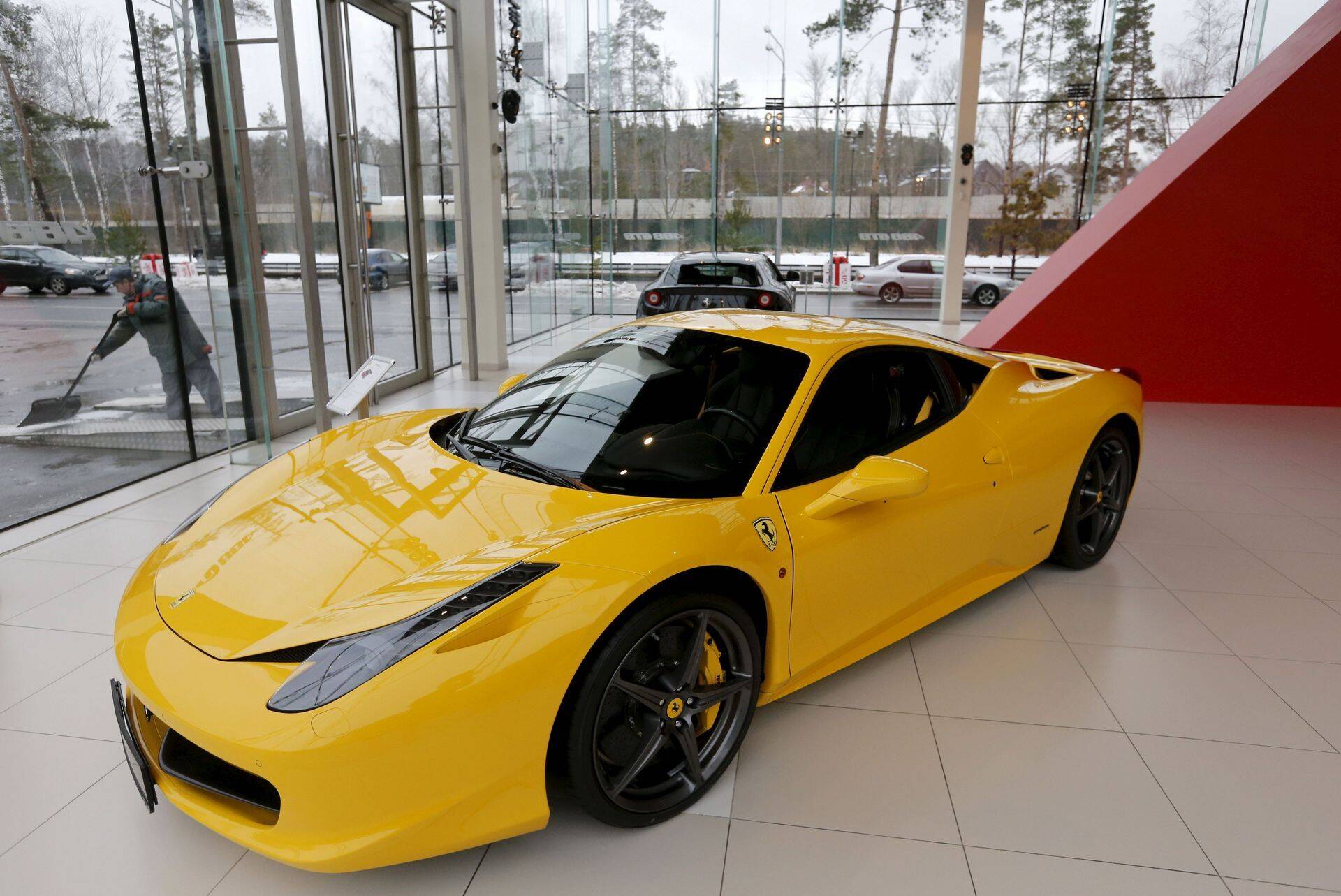 Ferrari aktsia tegi vähikäiku.