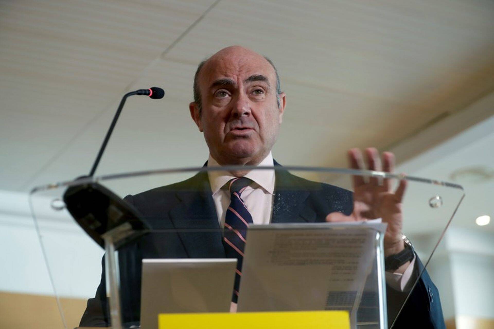 De Guindos kuulutas 7. veebruaril, et kandideerib keskpanga asepresidendi kohale.