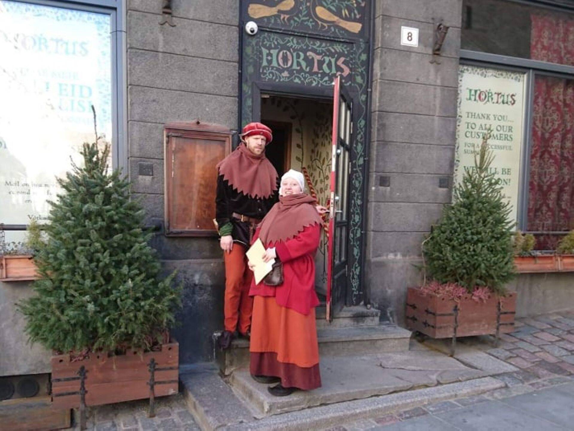 Mona Ameise ja Marc Schwarzweiss ootavad talente, kellega koos kuulsat Olde Hansa hõiget teha