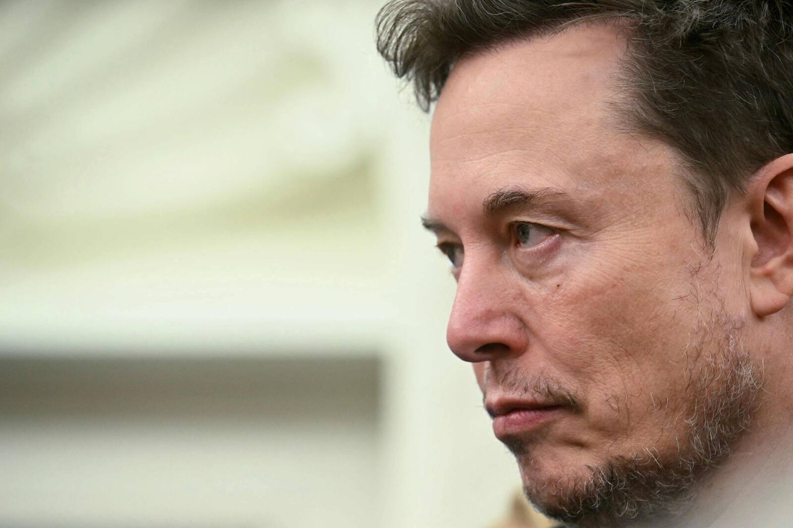 Tesla tegevjuht Elon Muski sõnul on uus pakett mõeldud tema ettevõttega sidumiseks ja motiveerimiseks.