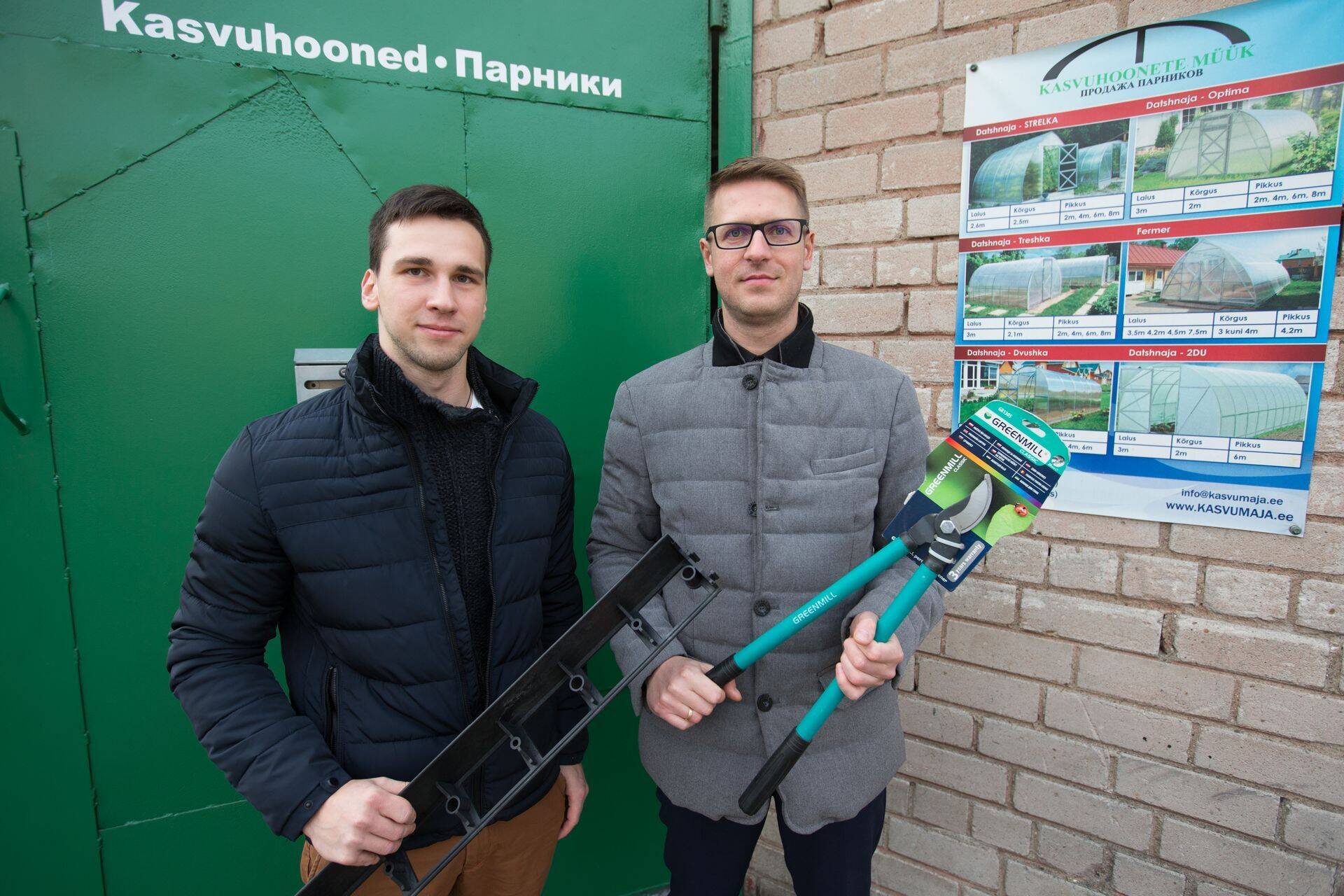 Prime Line OÜ müügijuht ja juhatuse liige Katusepapi 16 aiatarvete vanas laos, millest ollakse välja kolimas uuemasse, kuhu on plaanitud ka jaemüügi osa.