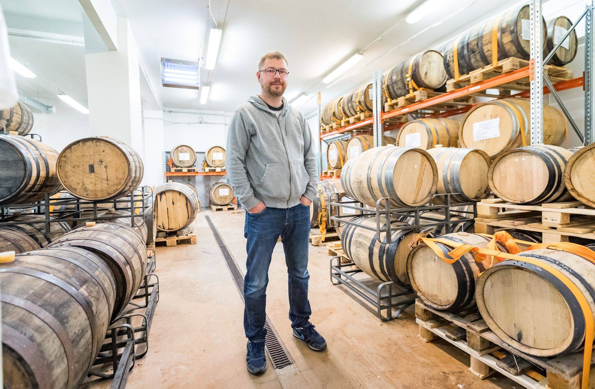 Kõrgeim keskmine palk – 2336 eurot kuus – oli 11 töötajaga õlletootjal Põhjala Brewing OÜ. Pildil pruulikoja juht Enn Parel.