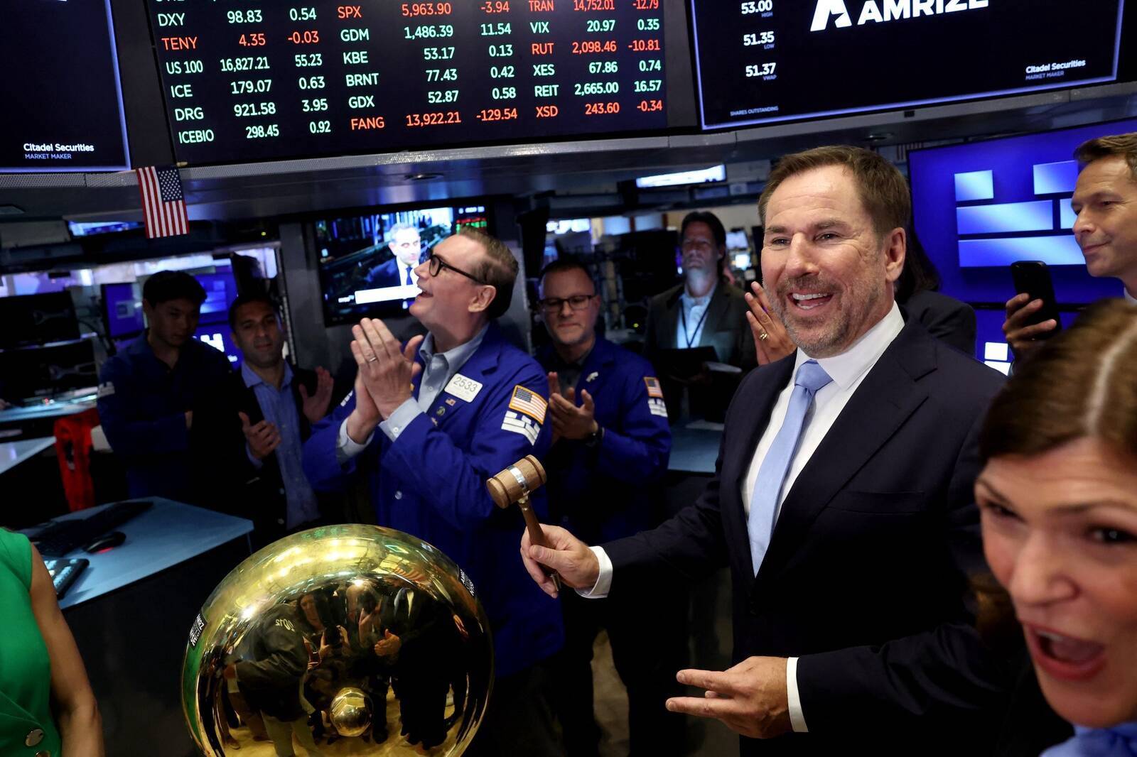 Cementa ražotāja Amrize akcijas sāka tirgoties ASV biržā šī gada 23. jūnijā.