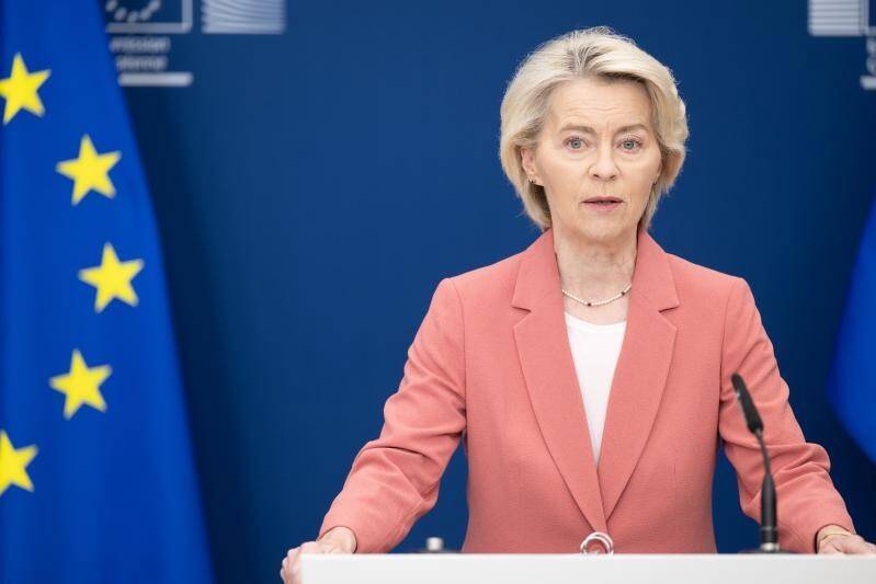 Politico: Еврокомиссия намерена начать реструктуризацию
