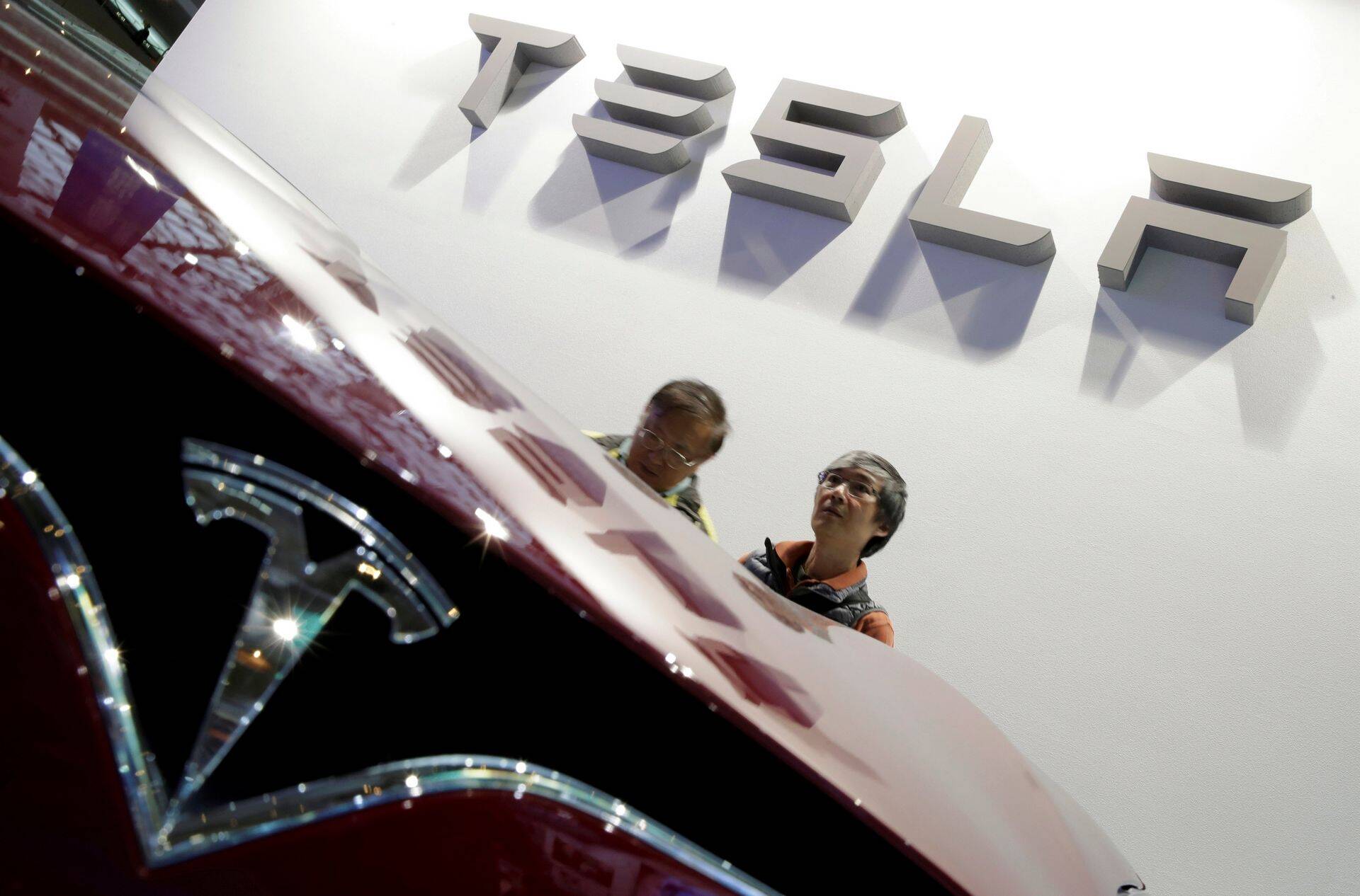 Tesla Model S Taipeis autonäitusel.