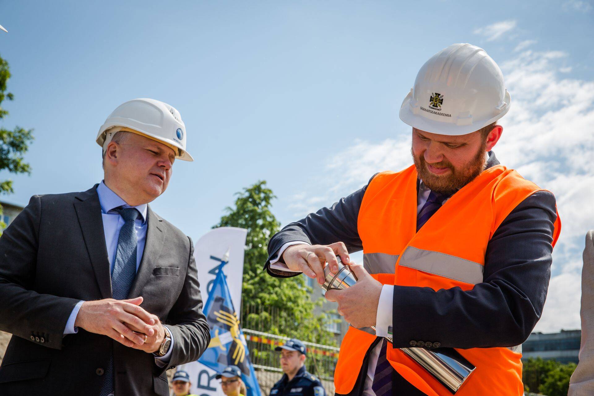 Nordeconi juhatuse esimees Gerd Müller ja Sisekaitseakadeemia rektor Marek Link.