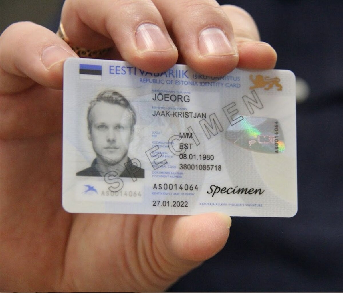 Id карта купить. ID карта. ID карта Эстонии. Пластиковая ID карта.