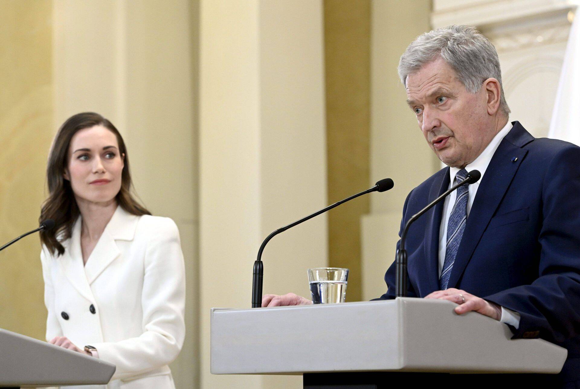 Премьер-министр Финляндии Санна Марин и президент Финляндии Саули Ниинистё.