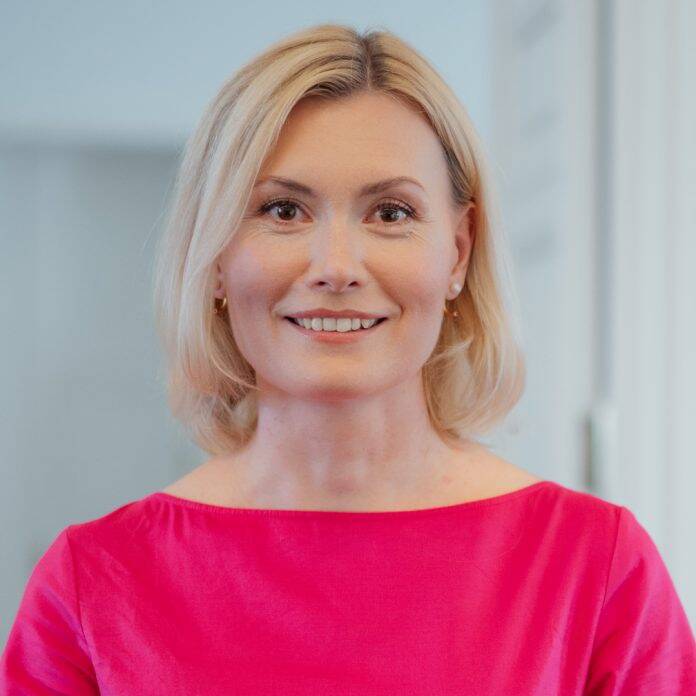 Terviseminister Riina Sikkut