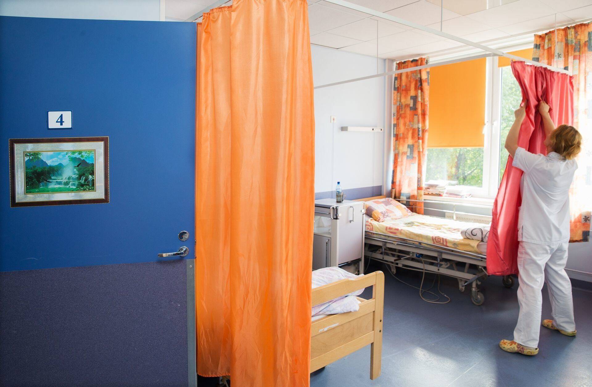 2018. aastal moodustasid haiglaravi patsientidest lapsed 13%, 15–64aastased 45% ning 65aastased ja vanemad 42%.