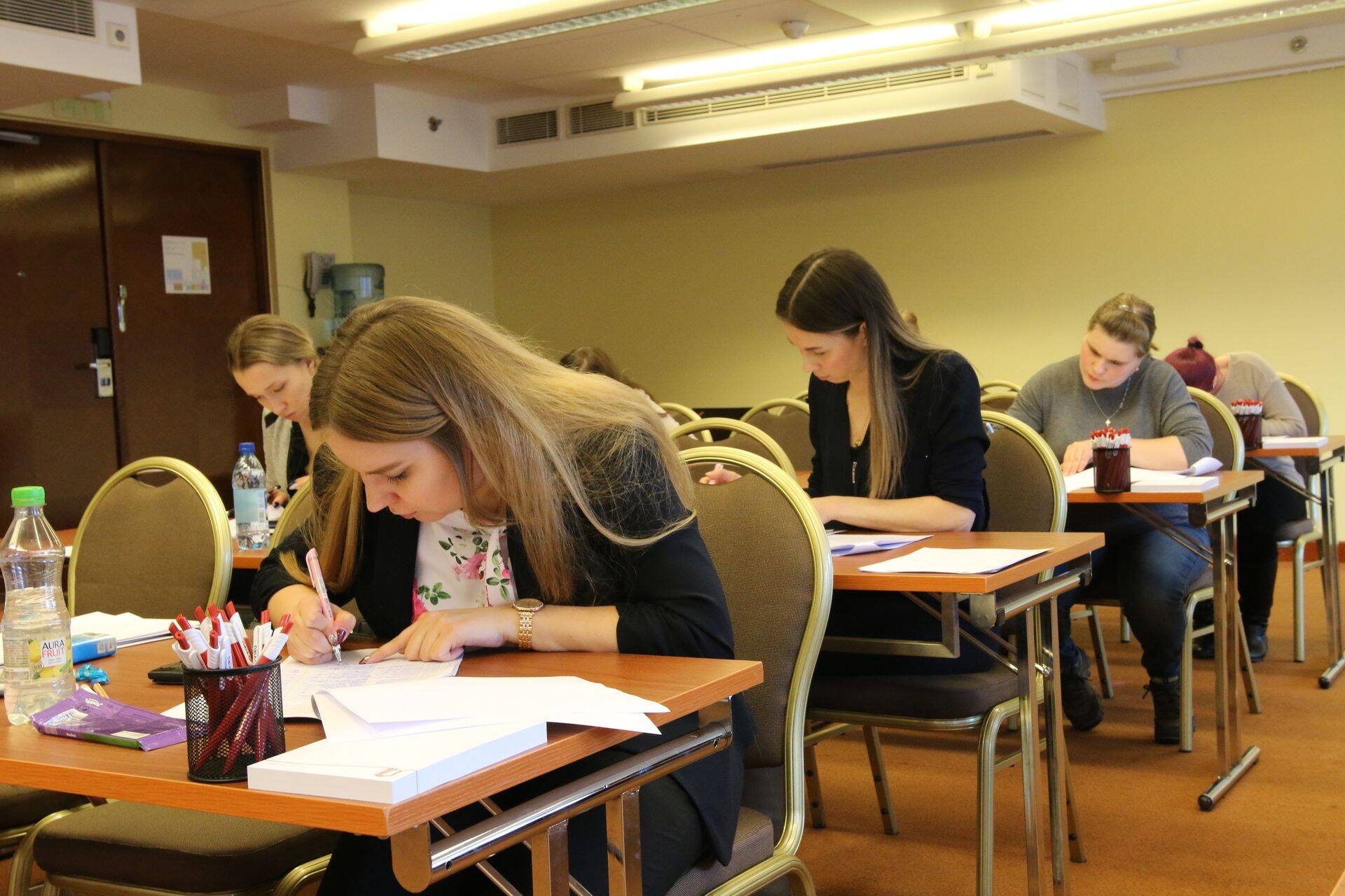 Selgusid Eesti parimad noored raamatupidajad