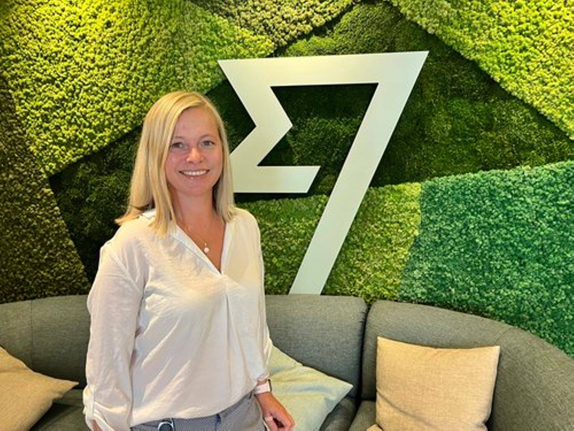 Värske wiseri Helo Tamme esimene tööpäev saab kommentaariks: "Üliäge!"