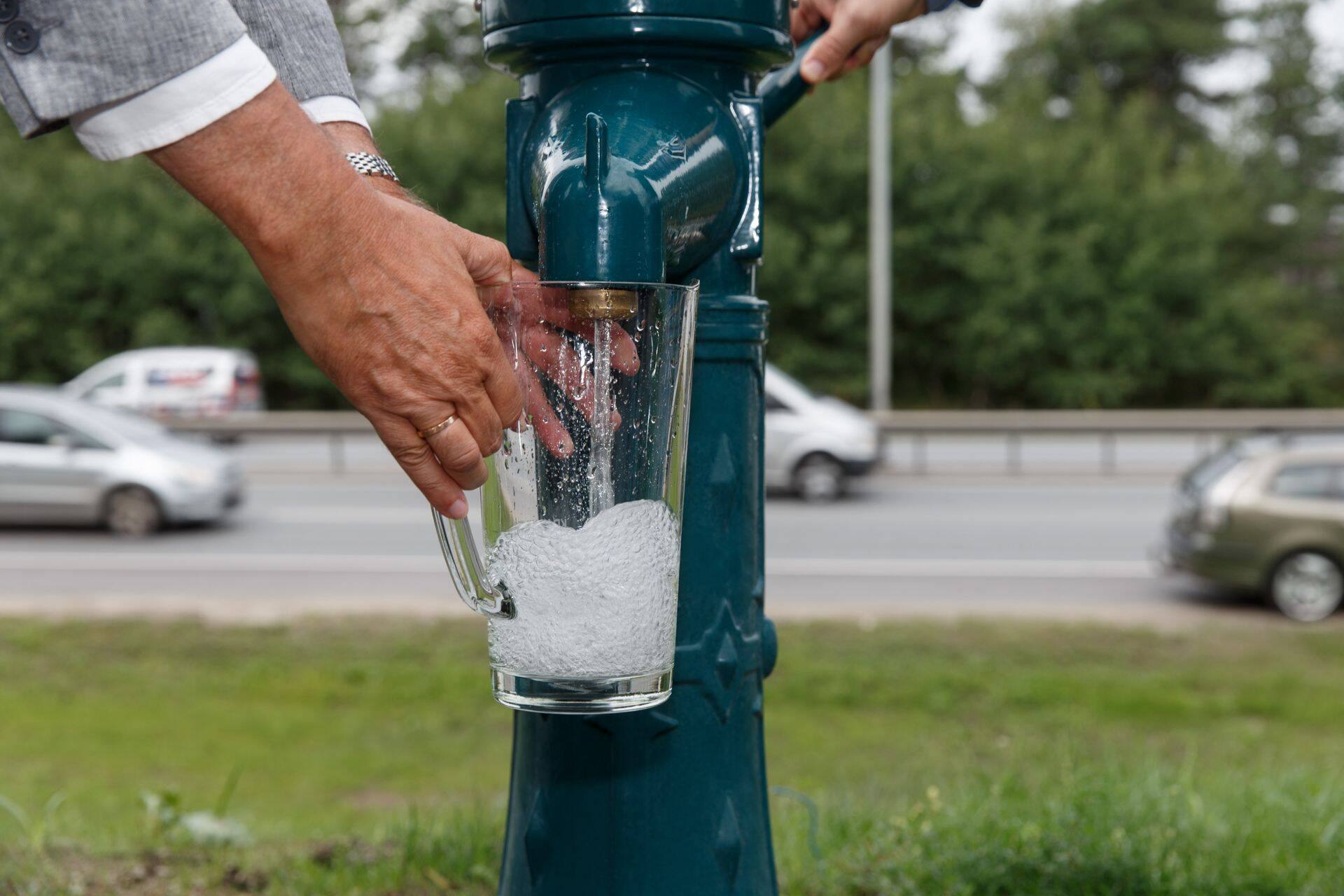 Vee hind läheb odavamaks.