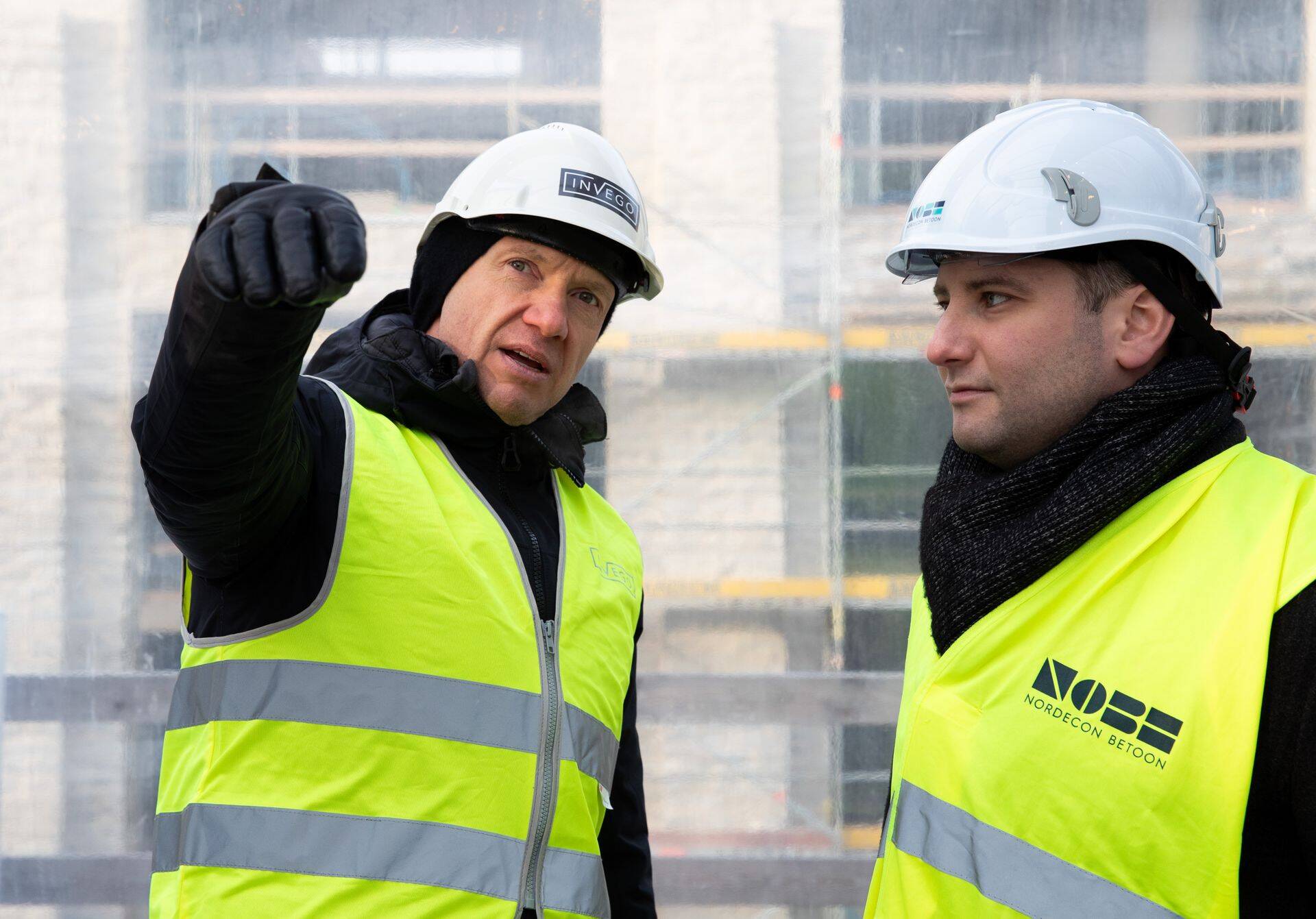 Kinnisvaraarendaja Invego rajab Põhja-Tallinna Volta ja Kopli tänava nurgale uut ärikvartalit, mille sarikapidu peeti teisipäeval. Kolmapäevases hommikuprogrammis kuuleb intervjuud Invego omaniku Kristjan-Thor Vähiga (vasakul).