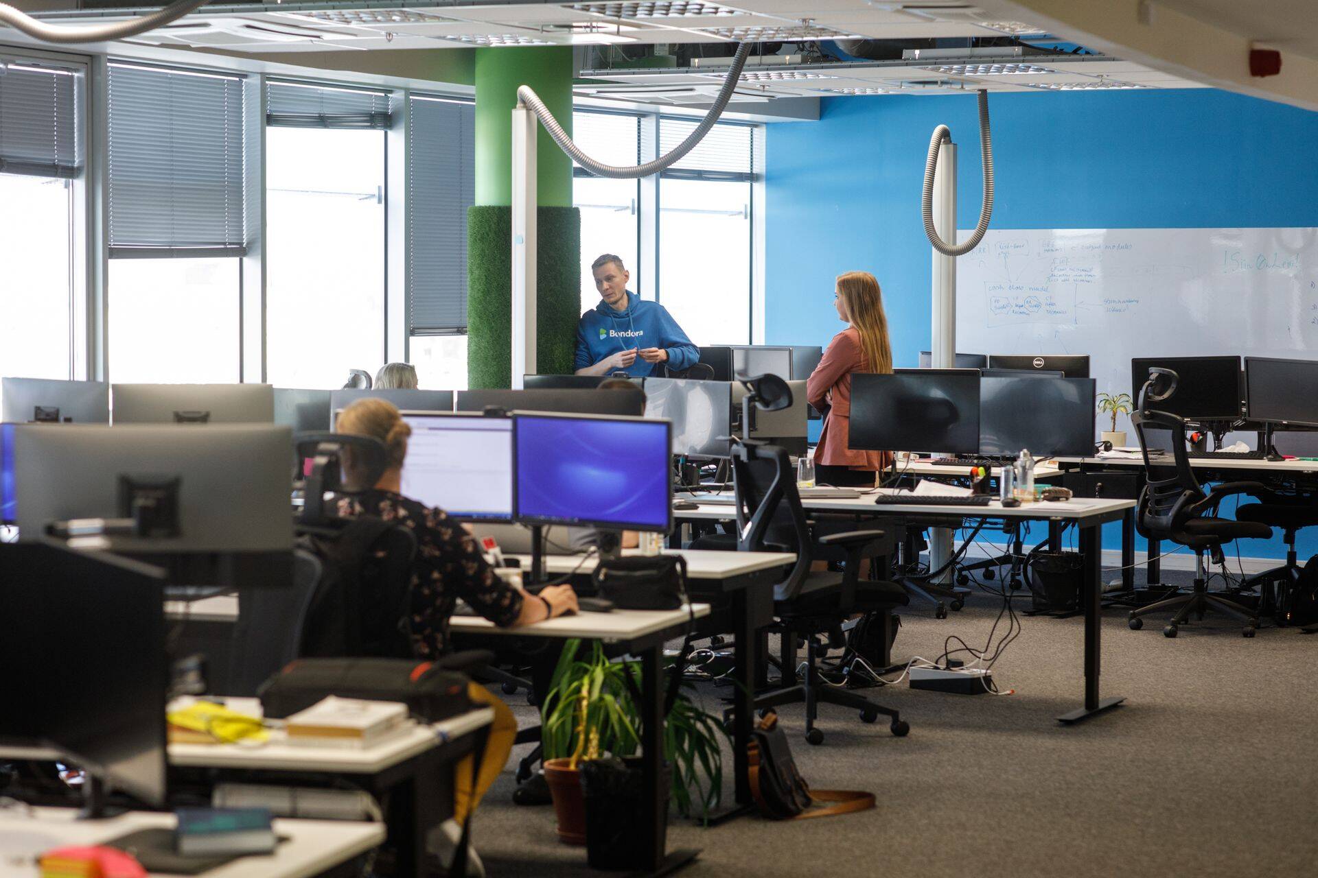 Kontoritöötajatele pakutav palk tegi suurima kasvu.