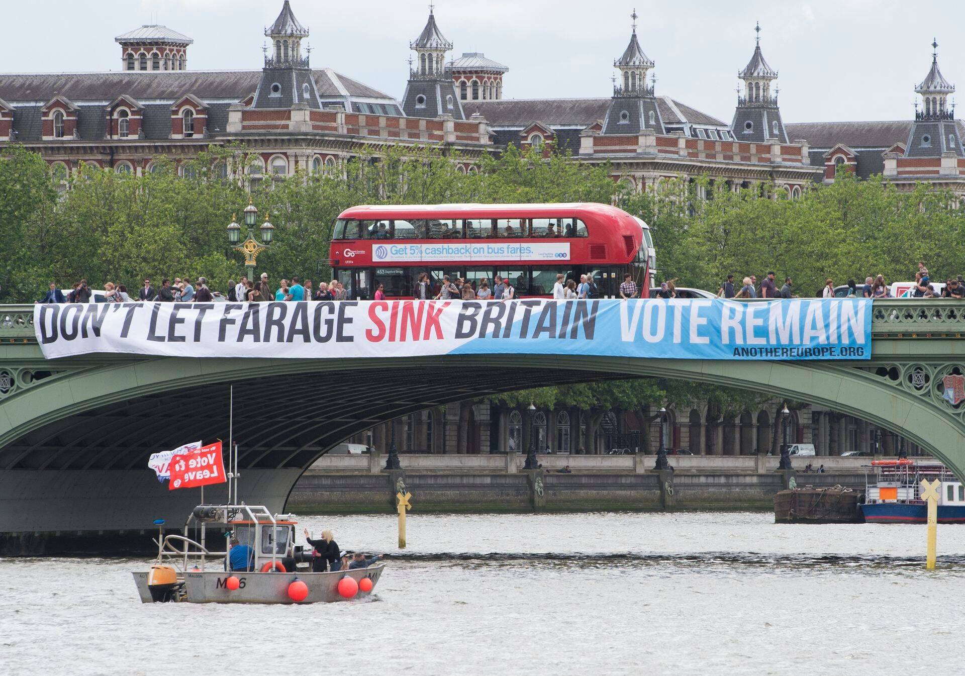 Brexiti pooldajad ja vastased Londonis.