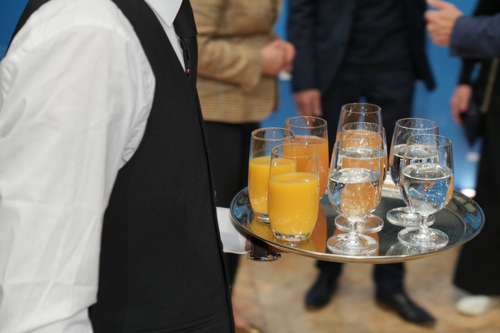 Kopš 2020. gada sākuma apelsīnu sula biržā ir sadārdzinājusies par visiem 400%. Dzert šādu dzērienu sāk būt ekskluzīva padarīšana.