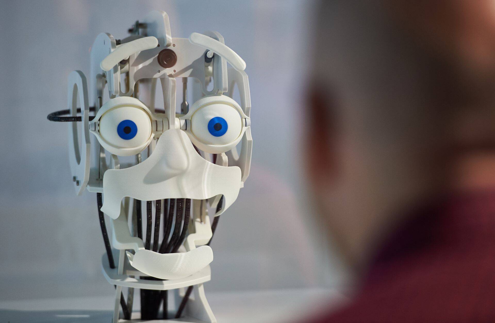 Raamatupidaja peab jooksma kiiremini kui robot