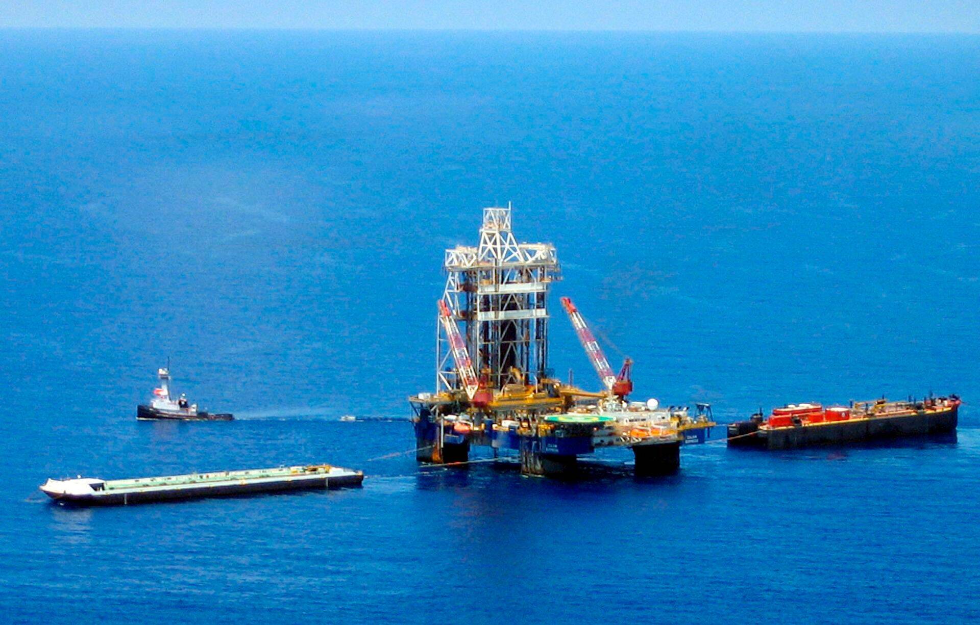 Analüütikud panustavad ka sellel aastal energiasektorile. Pildil nafta puurtorn Mehhiko lahes.