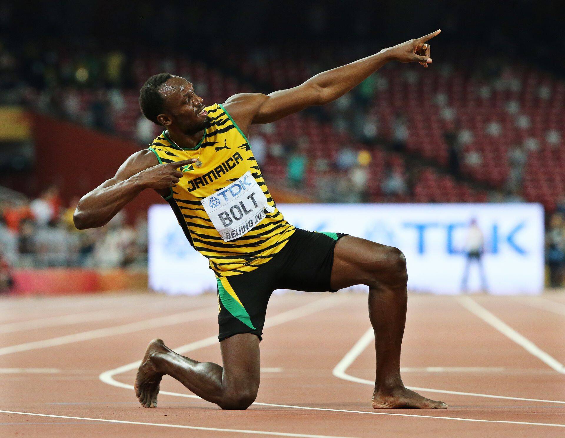 Jamaica börs kihutab ülesmäge samas tempos nagu sealne spordilegend Usain Bolt jooksurajal.