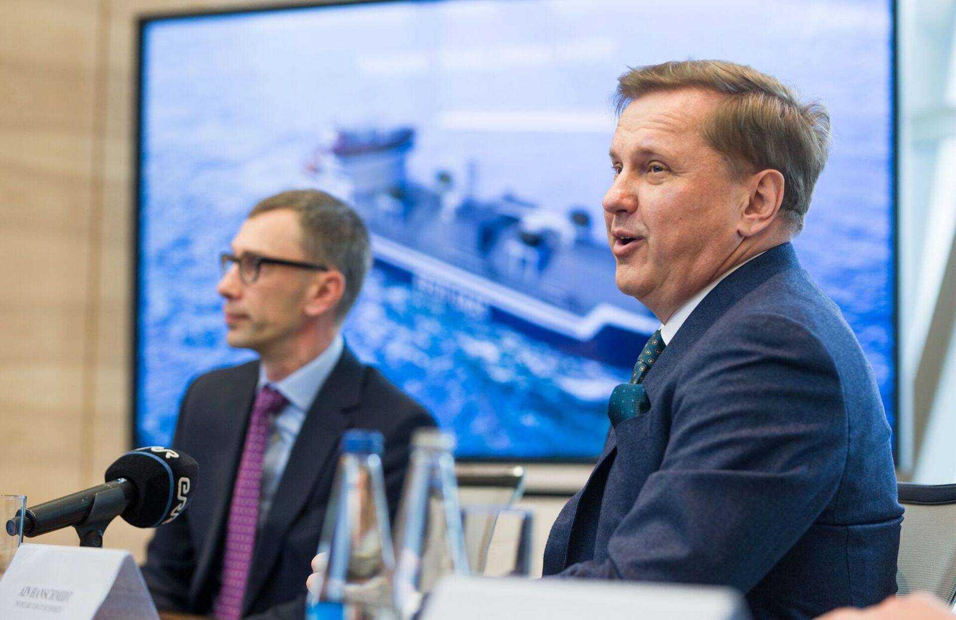 Infortaril tuleb uue laeva eest välja käia 36 miljonit eurot, millest 7,2 miljonit eurot maksab Euroopa ühendamise rahastu. Toetuse olulisust rõhutas ka Ain Hanschmidt laeva hankimist tutvustanud pressikonverentsil.