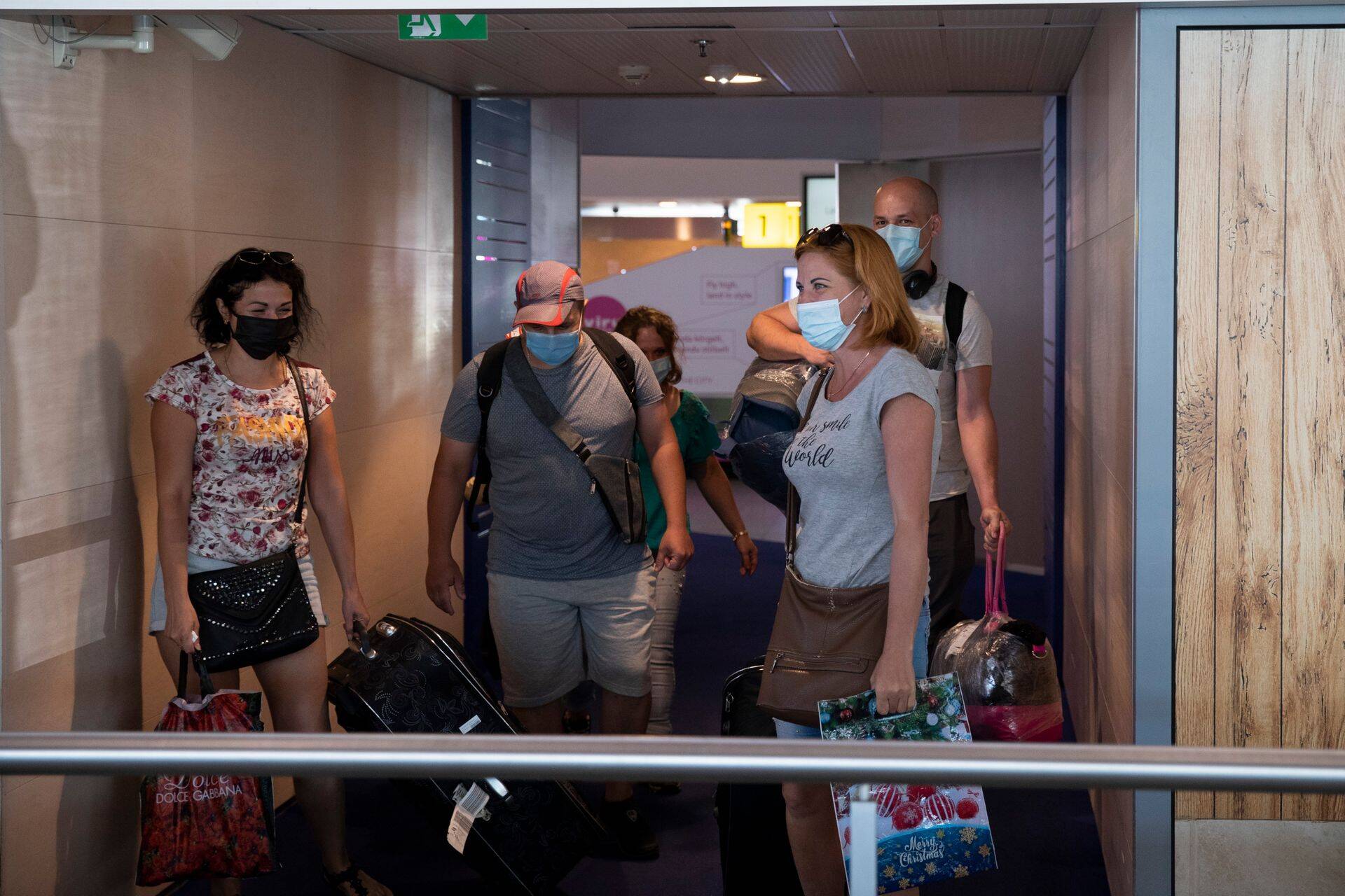 Kõiki täna saabunud ukrainlasi ootab nüüd ees kaks nädalat karantiini.