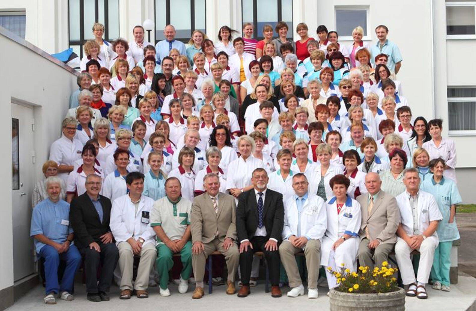 Kuressaare haigla kollektiiv aastal 2012.