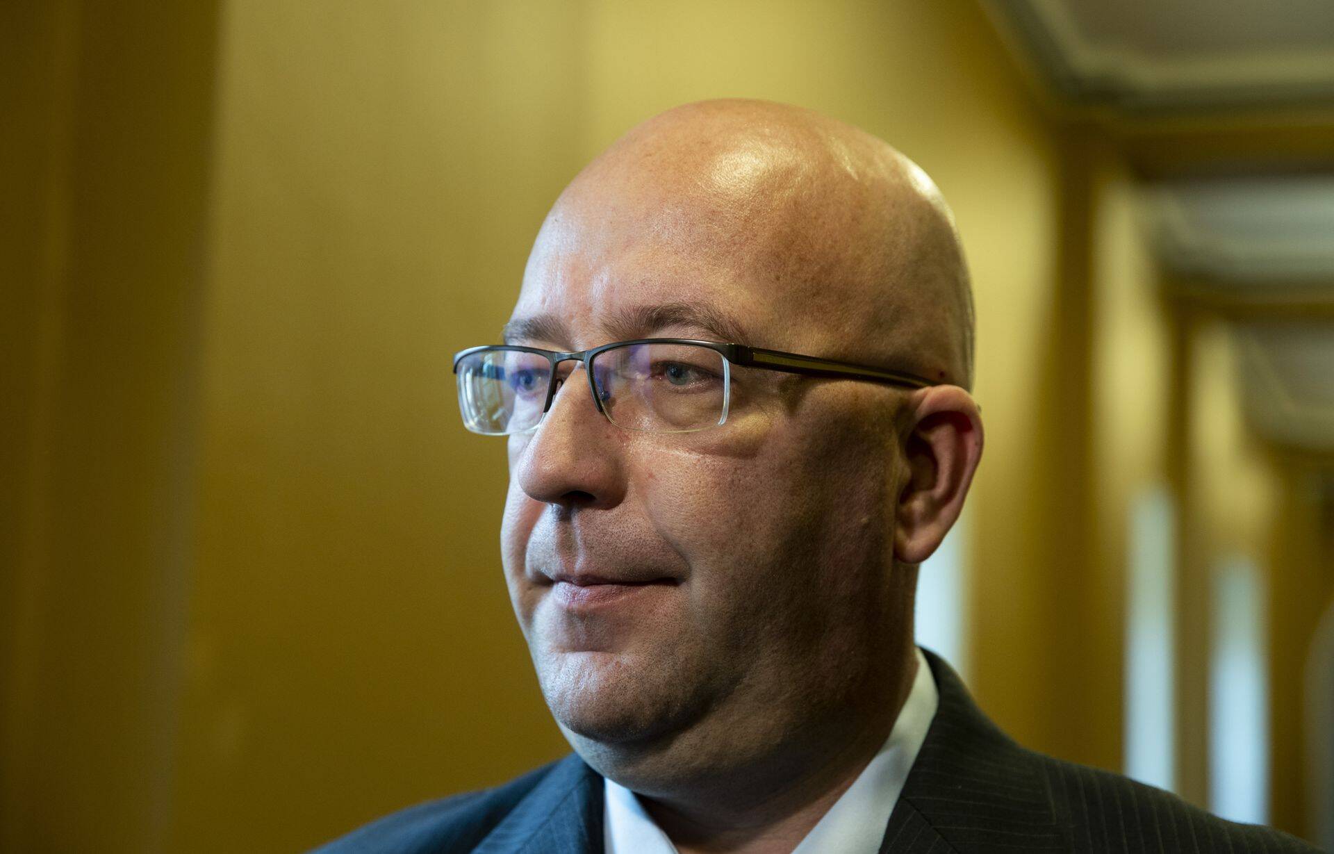 Maaeluminister Arvo Aller.