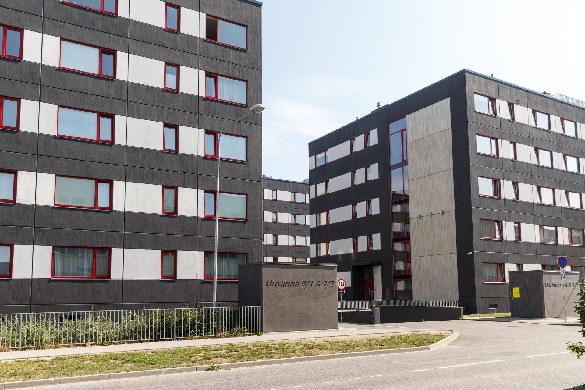 Näituste Kinnisvara arendusprojekti raames ehitati Lasnamäel Uuslinna tänavale neli korterelamut.