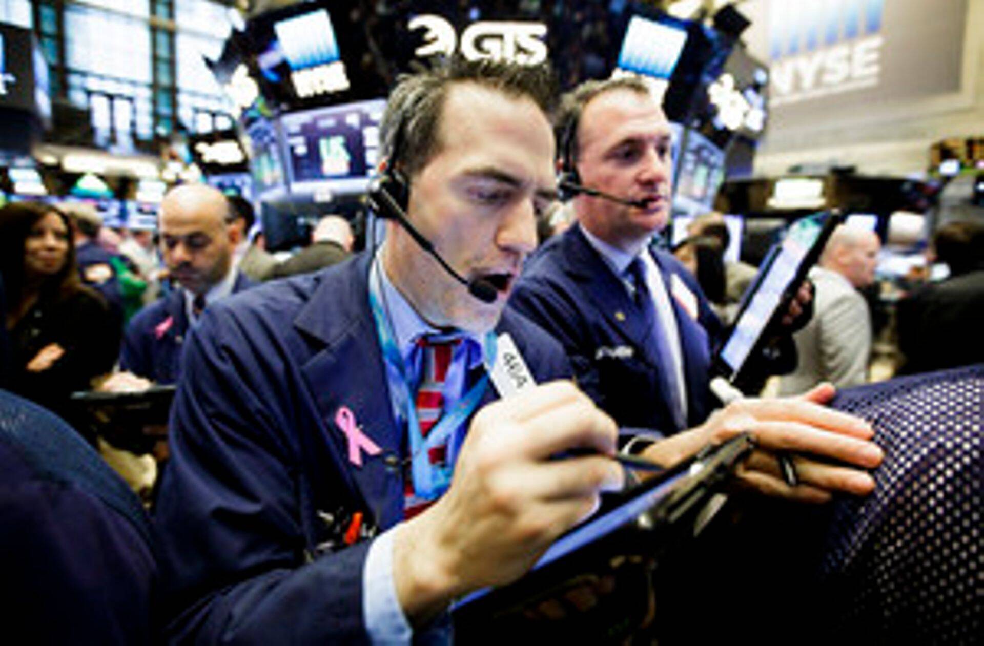 Börsid kukuvad koos nafta hinnaga.