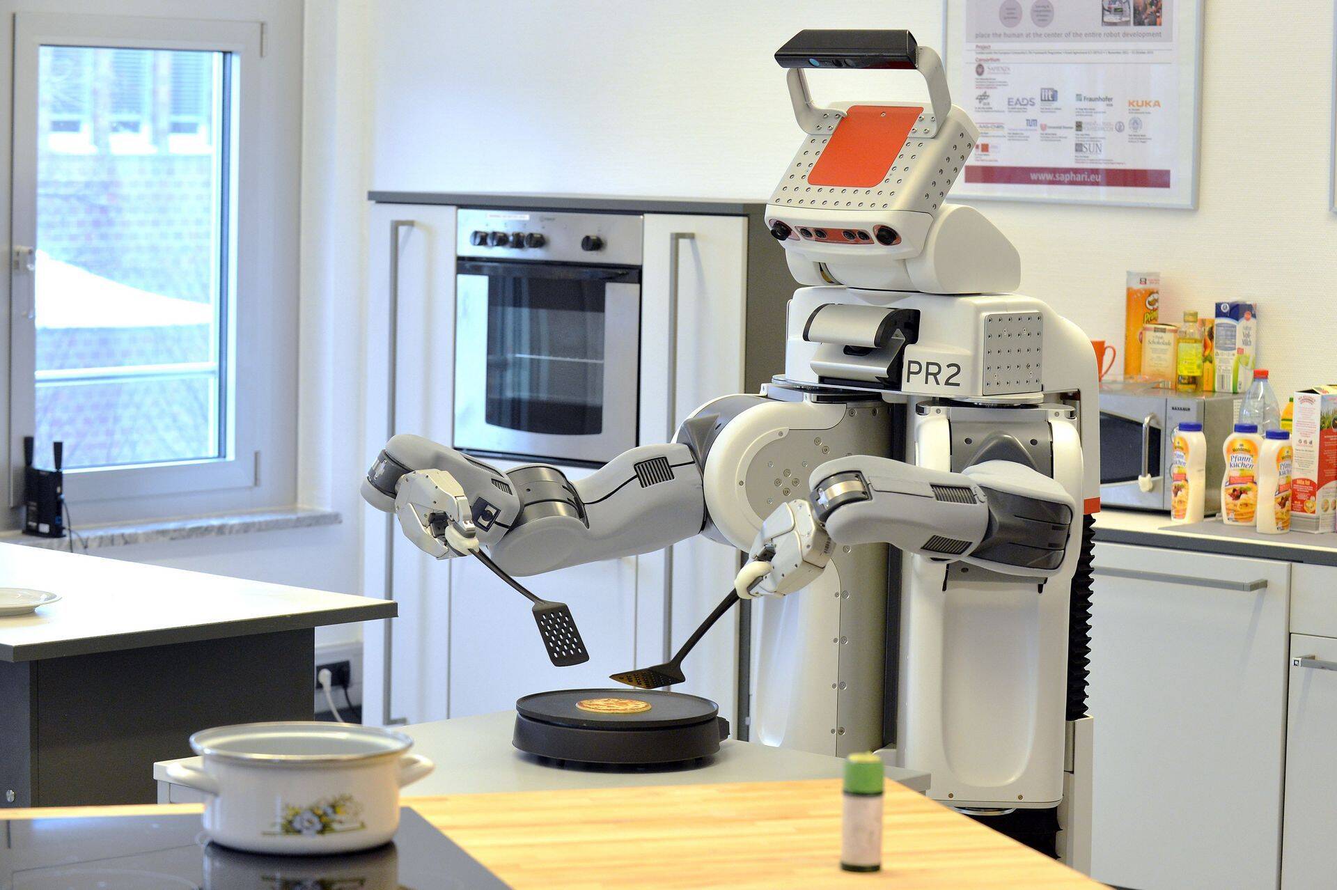 Robot, mis teeb Bremeni ülikoolis pannkooke