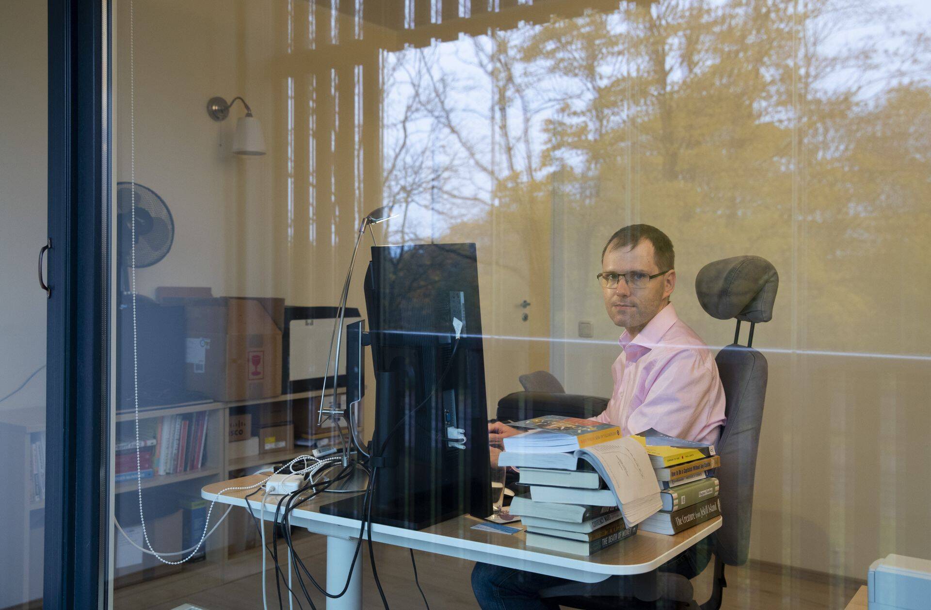 Iga ettevõte ei saa valitsuse meetmetest kriisis abi. Ühemehe-ettevõtetel, kel praegu raskused, ei maksa pankrotiga viivitada, arvas investor ja ettevõtja Peeter Pärtel.