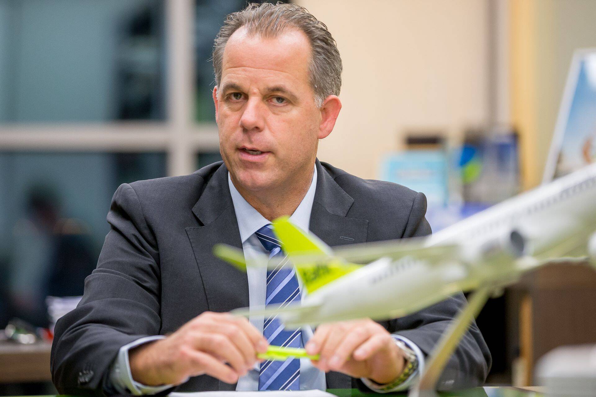 AirBaltic в ожидании конца Estonian Air