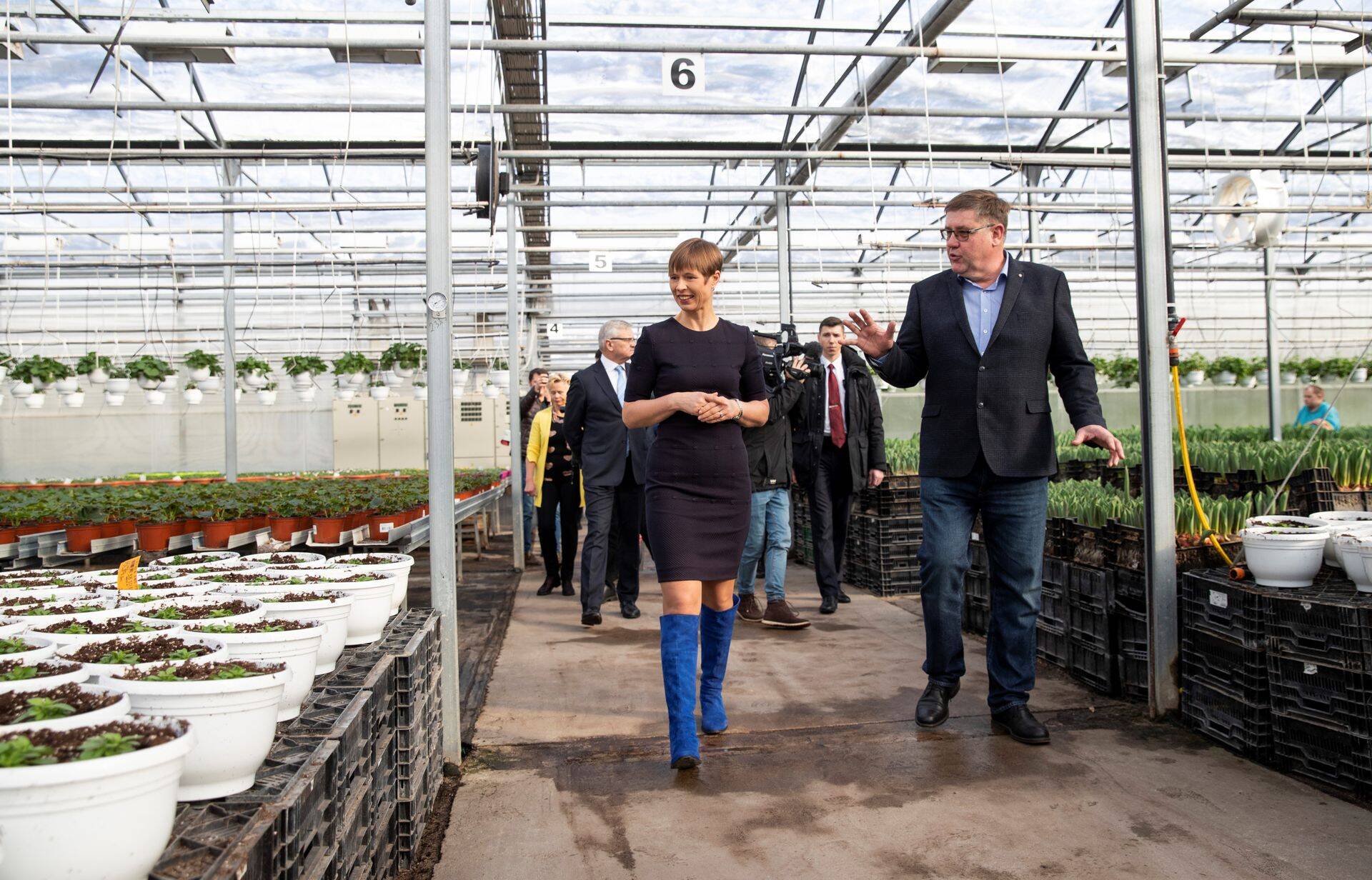 Nurmiko aiand avas peale põlengut taastatud kasvuhoone ja poe. Üritusel osales president Kersti Kaljulaid.