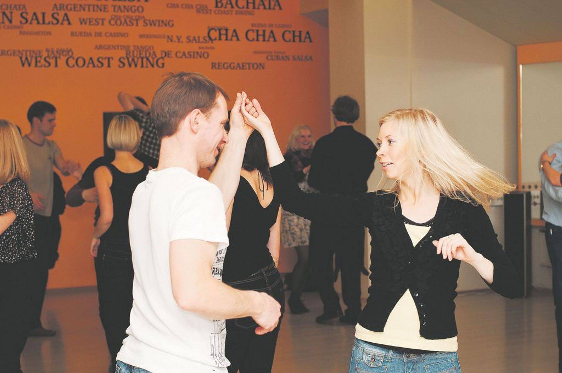 See stiil kujunes välja 1960.–1970. aastatel Põhja-Ameerikas Ladina-Ameerika immigrantidest muusikute hulgas.